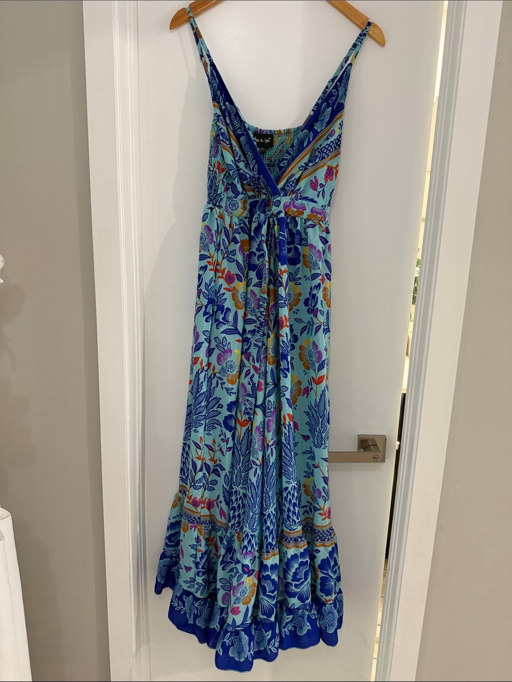 Light Blue Floral Maxi Dress with V-Neck and Tie Waist